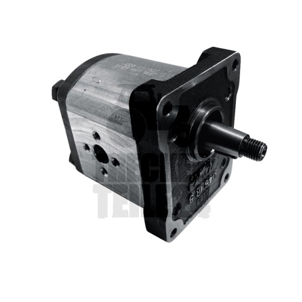Gr-2 Pumpe 4cc rechts EU 1:8